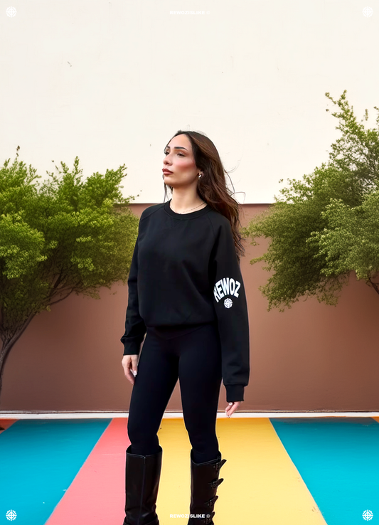 FELPA GIROCOLLO NERA REWOZISLIKE ©